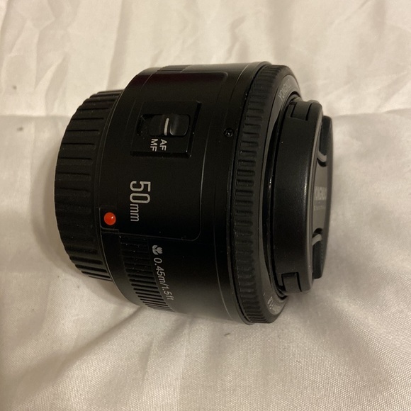 YONGNUO digital lens 50mm F1.8 - Picture 3 of 3